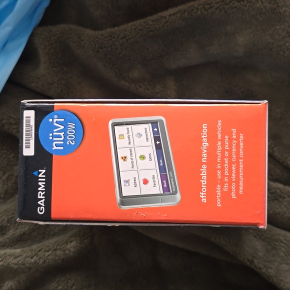 Garmin Navigation system - Picture 2 of 4